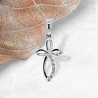 Cross Jewelry collection at A. T. Thomas Jewelers